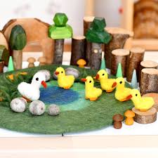 Felt Duck Pond Playmat